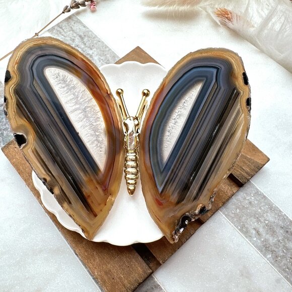 Beautiful Agate Butterfly | Agate Slices | Agate Butterfly Figurine - Picture 8 of 8